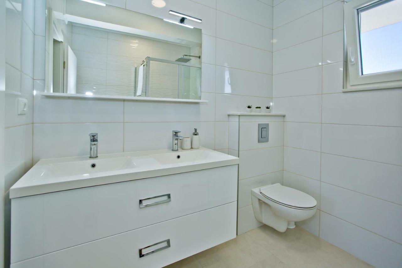 Blazen Villa